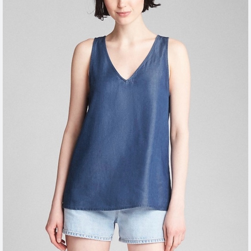 GAP Women’s Denim Blue Cross Back Tank Top in TENCEL‎ Size Small